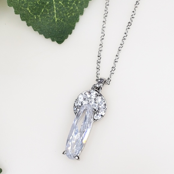 Fashion necklace - Picture 1 of 2